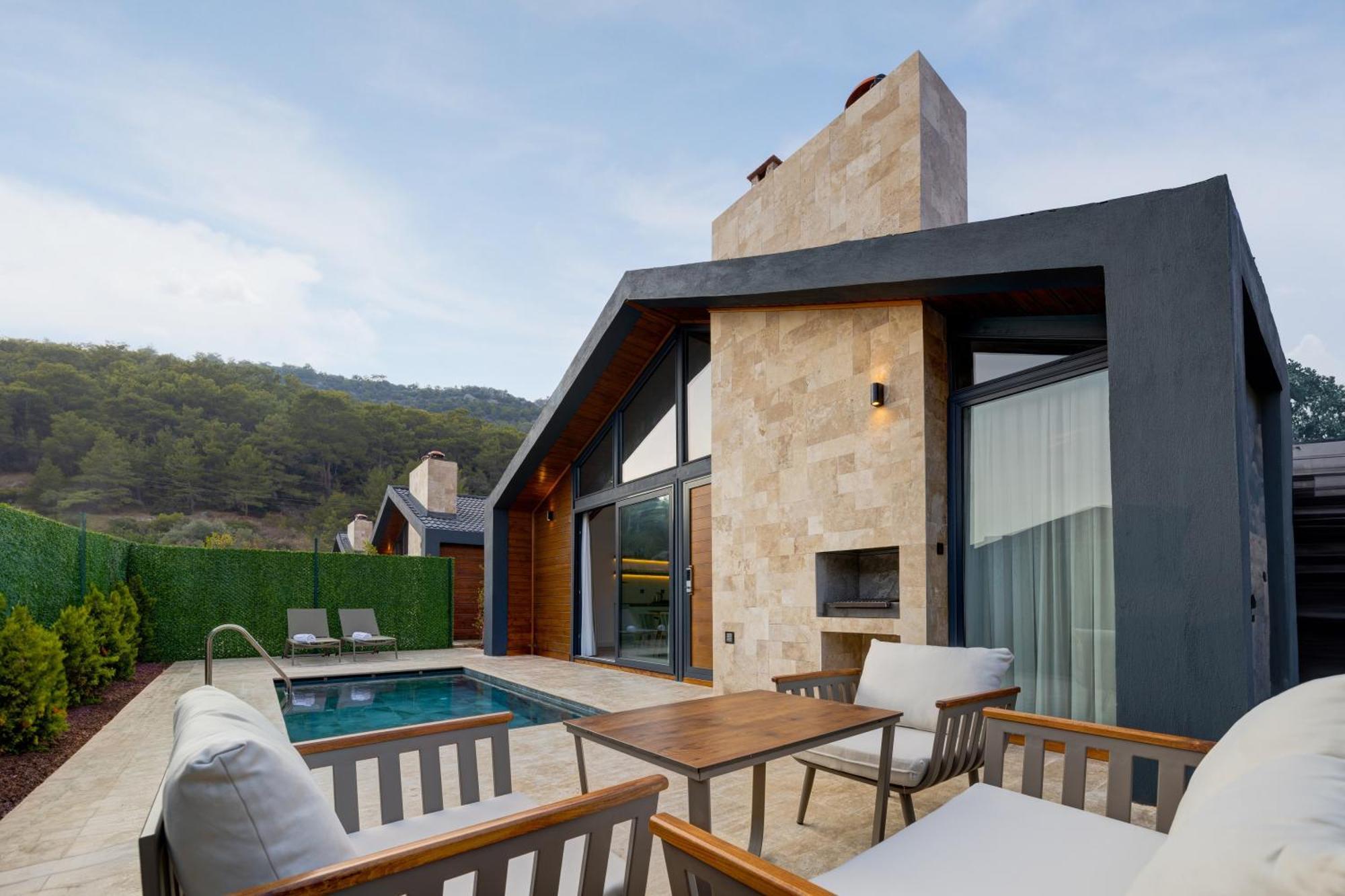 Rota Kilidonia Karaoez Suites&Villas Стая снимка