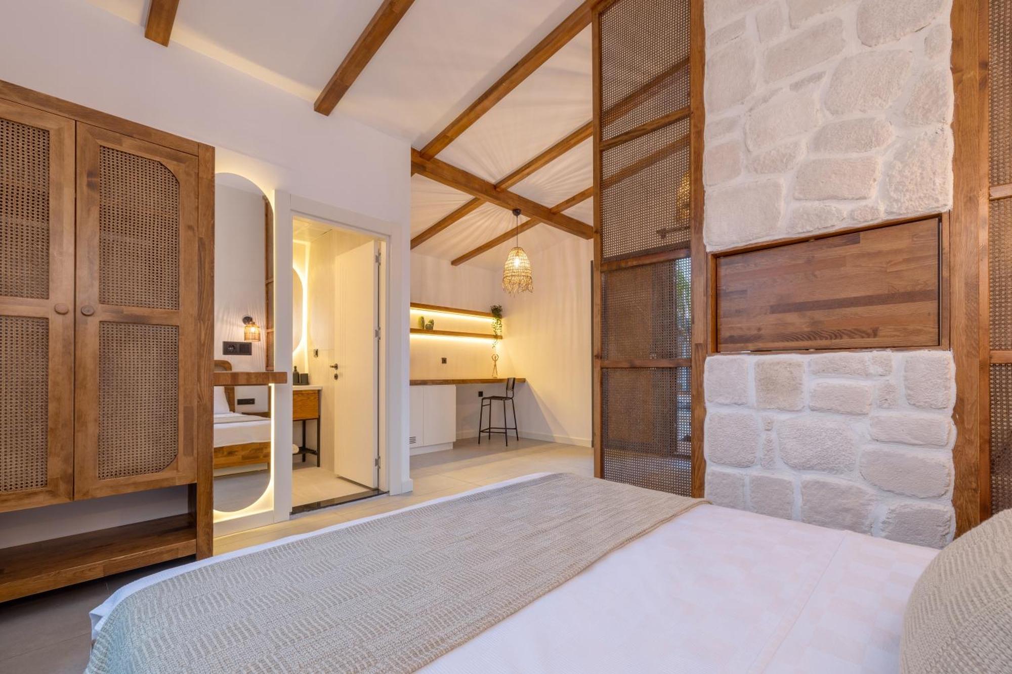 Rota Kilidonia Karaoez Suites&Villas Стая снимка